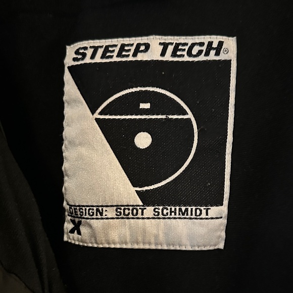 The North Face STEEP TECH Black Jacket - Picture 15 of 16